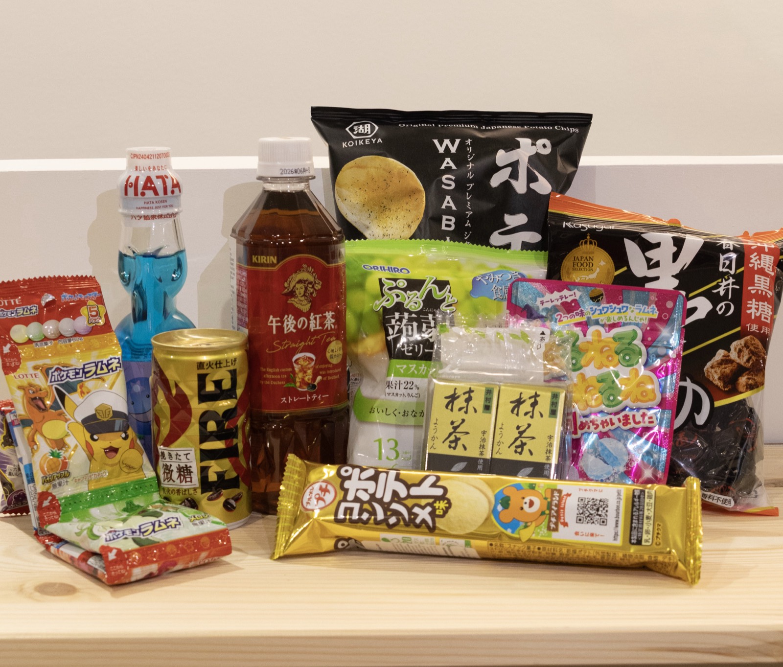 Een assortiment Japanse snacks (voorbeeldafbeelding)